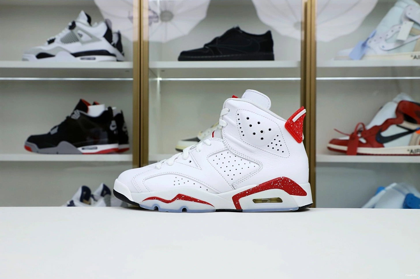 RED 6 JORDAN AIR OREO 1219